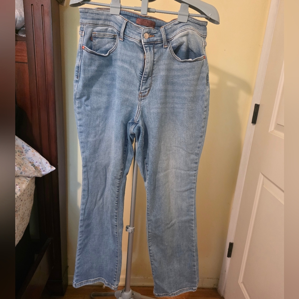 Judy Blue Light Blue Straight Leg Jeans